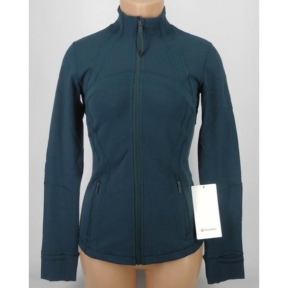 Size 6 lululemon Define jacket. Submarine color